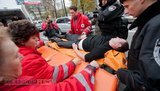 Милиционер, пострадавший от кастета во время штурма Рады, получил нагрудный знак и денежную премию