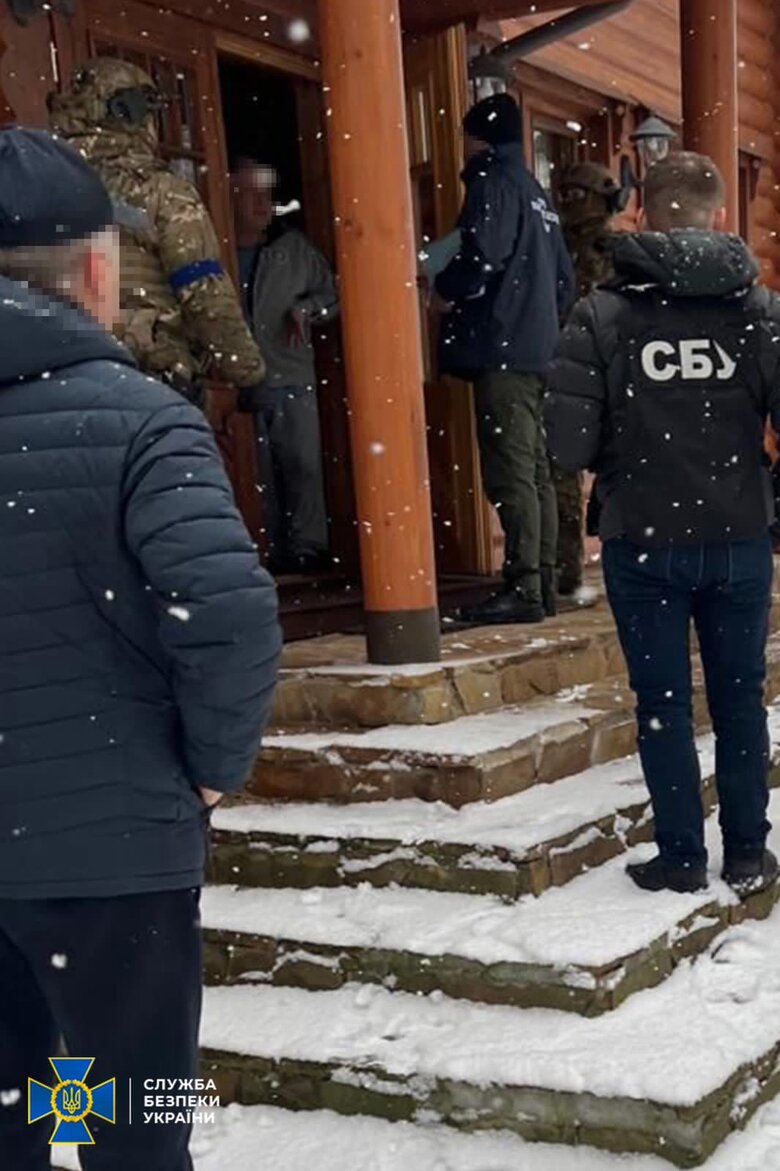 СБУ викрила масштабні схеми привласнення 40 млрд грн на ПАТ Укрнафта та Укртатнафта 05