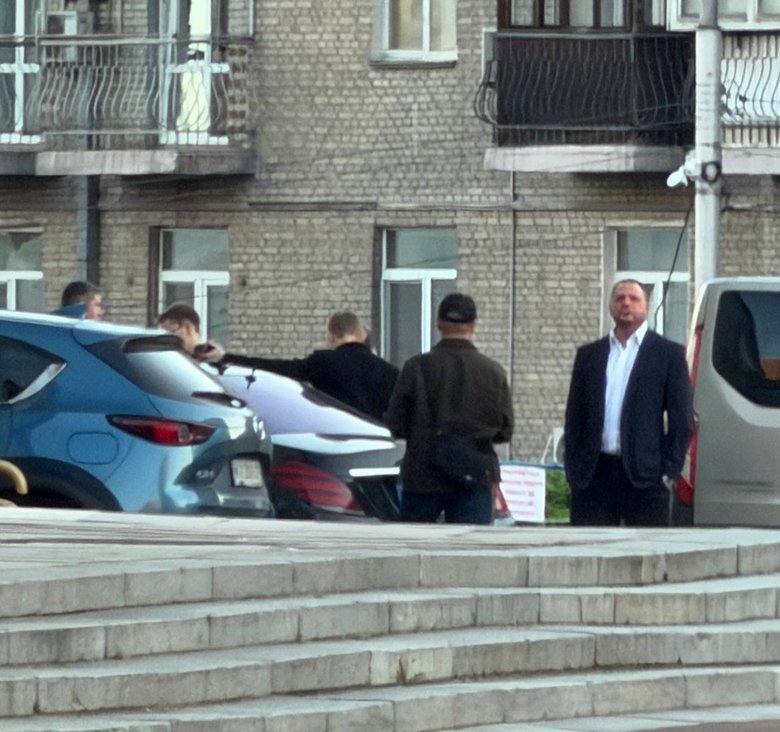 Обшуки у Єрмака 11 травня