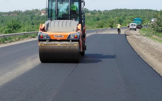 Де в Україні від початку року відремонтували найбільше доріг?