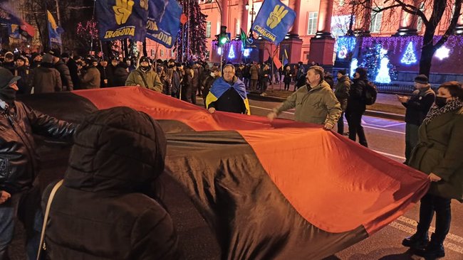 В Киеве прошло факельное шествие к 112-летию Бандеры 05