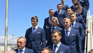 Збірна України з футболу прибула до Франції для участі в Євро-2016. ФОТОрепортаж