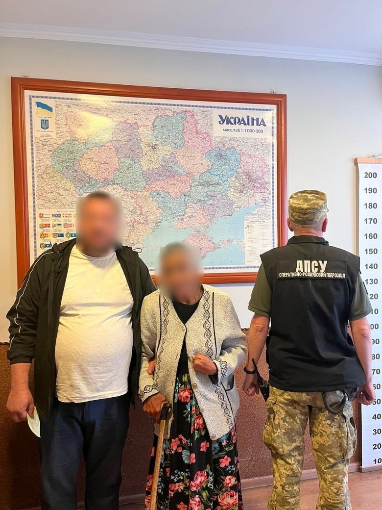 Прикордонники впіймали чоловіка з двома дружинами