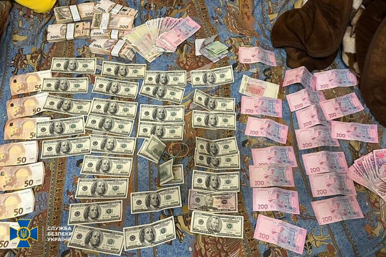 Ликвидированы еще 3 схемы для уклонистов, среди задержанных - должностное лицо военно-врачебной комиссии, - СБУ 03