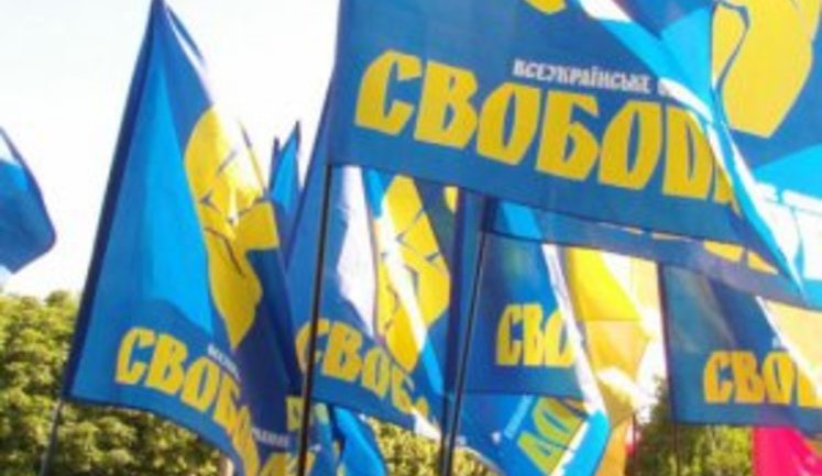 На Facebook-акаунті депутата львівської "Свободи" Батюк з'явилося привітання Гітлера з днем ​​народження. Пізніше вона заявила про злам сторінки. ФОТО (оновлено)