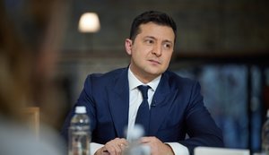 Большинство граждан считают, что Зеленский ответственен за борьбу с коррупцией и не выполнил собственных обещаний, - опрос. ИНФОГРАФИКА