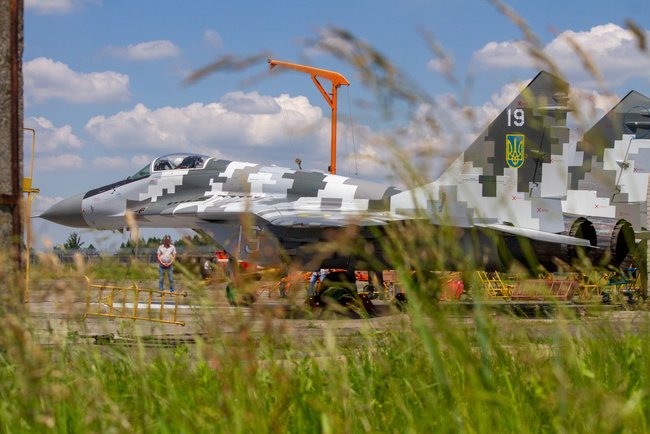 Львовский авиаремонтный завод передал ВСУ капитально отремонтированный МиГ-29МУ1 01