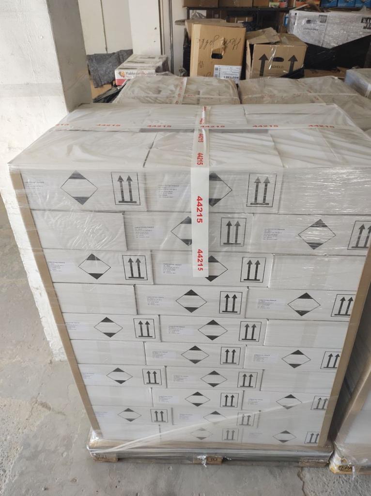 В Україну з Франції прибули автопотяги з вантажем медичного призначення 04 В Україну з Франції прибули автопотяги з вантажем медичного призначення 04