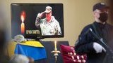 В Северодонецке простились с погибшим на Донбассе Героем Украины, командиром батальона "Луганск-1" Сергеем Губановым. ВИДЕО+ФОТОрепортаж