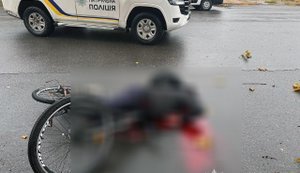 Поліція Херсонщини фіксує наслідки російських атак: двоє загиблих та троє поранених мирних жителів. ФОТОрепортаж
