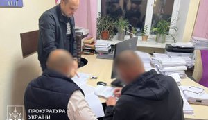 Директора департаменту КМДА підозрюють у службовій недбалості: переплата за рятувальні авто становить 11 мільйонів гривень. ФОТО
