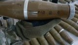 Поблизу лінії розмежування на Донбасі прикордонники виявили схованку з більш ніж 50 пострілами до гранатометів. ВІДЕО+ФОТОрепортаж