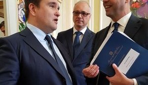 Реформы в Украине будут проходить лучше, если стабилизируется ситуация, - глава МИД Италии