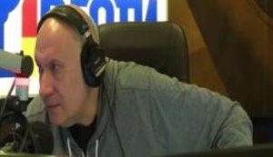 "Иди в жопу! Слышишь меня? Подонок! Тварь!", - российский журналист Ганапольский эмоционально отреагировал на "ватника" из Днепропетровска. ВИДЕО