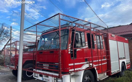 Росіяни атакували рятувальників на Запоріжжі: пошкоджено техніку та будівлю підрозділу. ФОТОрепортаж