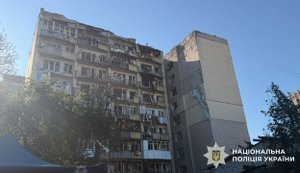 In Kyiv, rubble is being cleared after the Russian attack: there may be people under it