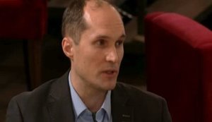 Butusov stated he would sue Zelenskyi for libel