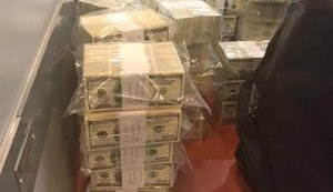 Під час отримання хабара в сумі $5 млн затримано чиновника Фонду гарантування вкладів, - Луценко. ФОТОрепортаж