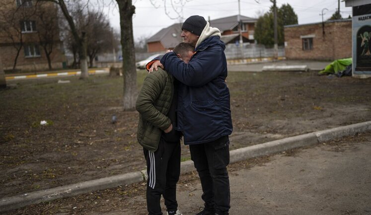 Українцям надали алгоритм дій у разі втрати зв’язку з рідними чи близьким через війну. ІНФОГРАФІКА