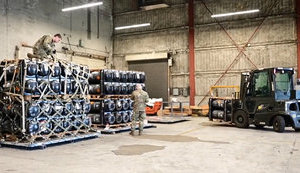 Pentagon is preparing to send another batch of aid to Ukraine: Stinger, Javelin and other equipment. VIDEO