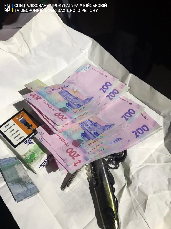 На Львівщині офіцер ЗСУ продавав військовослужбовцям амфетамін, - військова прокуратура 02