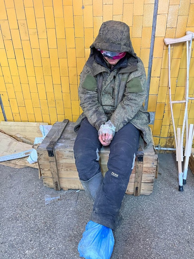 Під час визволення ЗСУ села Мала Рогань під Харковом російські командири покинули своїх поранених і спробували втекти, - Бутусов 01