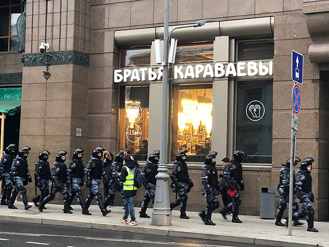 Путін - злодій!: У Росії проходять акції на підтримку Навального 06