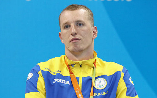 Плавець Олександр Комаров