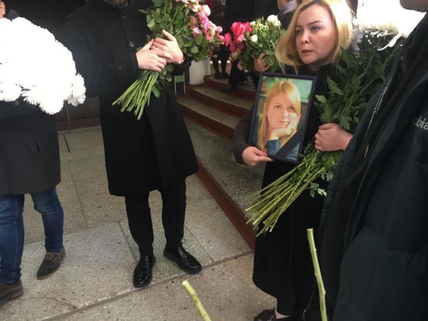 З Катериною Гандзюк прощаються в Херсоні 04