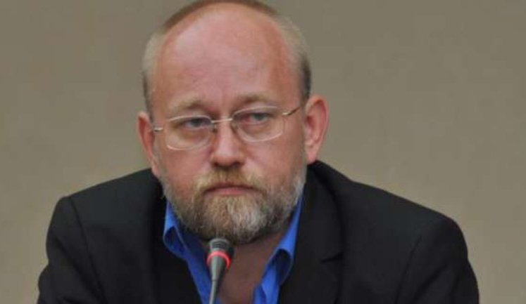 SBU bans prisoner-exchange negotiator Ruban from crossing contact line