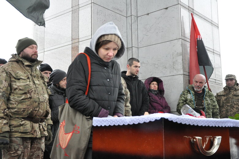 Із колишнім речником Правого сектору Артемом Скоропадським попрощалися у Києві 09