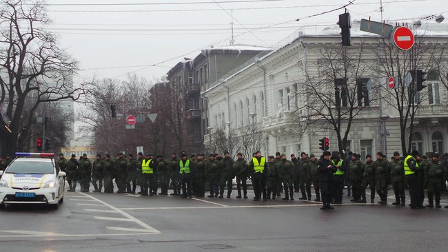 Правоохоронці перекрили бульвар Шевченка в центрі Києва 02