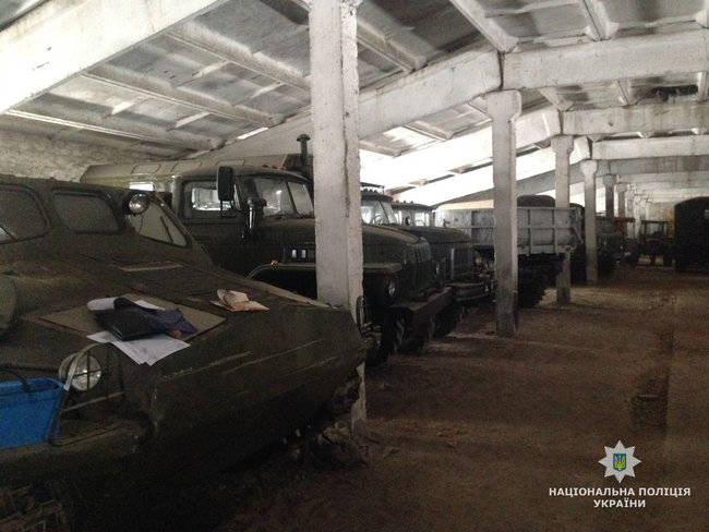 Полиция обнаружила схему хищения 200 единиц военной техники 02