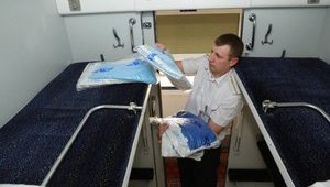 "Укрзализныця" закупила новое постельное белье на 10 миллионов