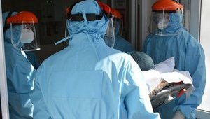 Еще два человека умерли от коронавируса во Львовской области