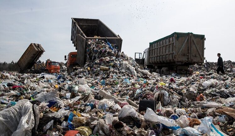 Russia is turning occupied territories into garbage dump