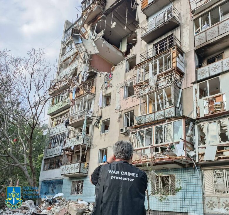 Ворог масовано вдарив по Одесі