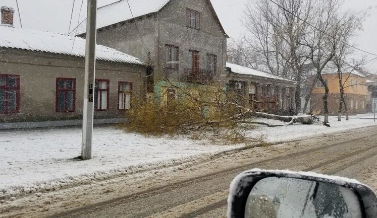 Измаил остался без воды, тепла и электроснабжения из-за непогоды, - мэр Абрамченко. ФОТО