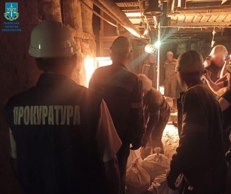 На Львівщині знищили понад 1 тонну героїну