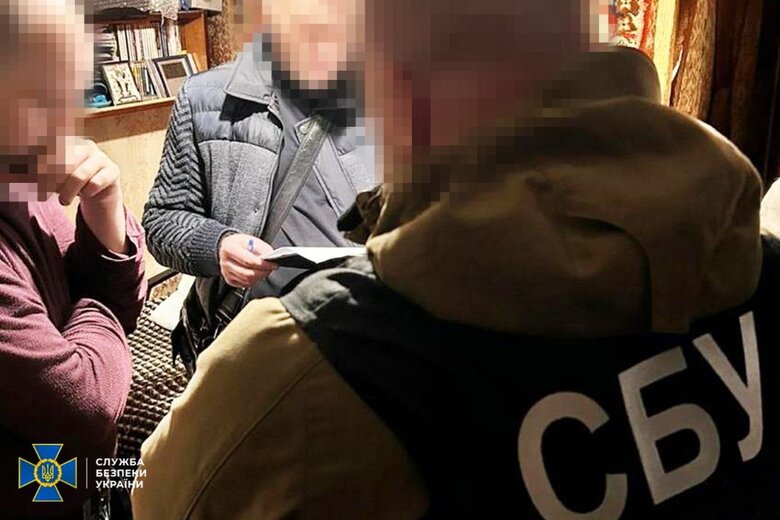 СБУ затримала 10 проросійських агітаторів, зокрема "експерта" з пулу Медведчука