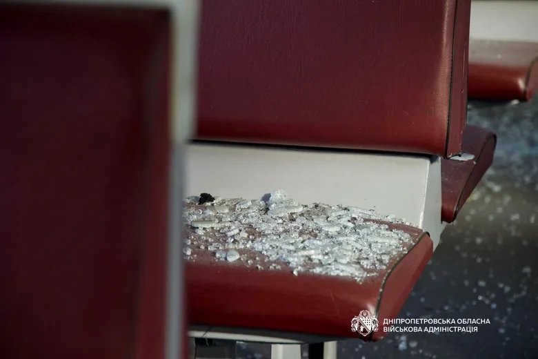 Удар по електричці в Дніпрі: 13 загиблих, є поранені