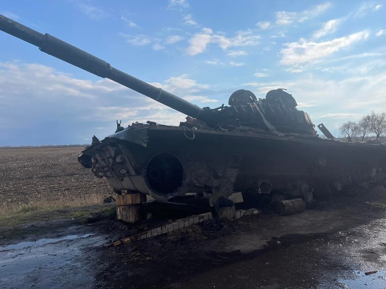 Destroyed Russian military equipment near Nizhyn, Chernihiv region 05