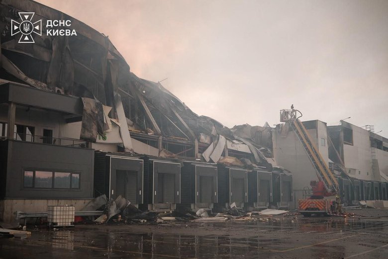 Massive strike on Kyiv on 5 August: all fires have been extinguished