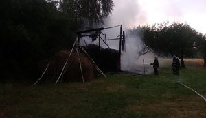 На Житомирщині через влучання блискавок у будівлі сталися три пожежі, - ДСНС. ФОТО
