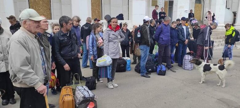 Оккупанты обстреляли из Градов автобус с эвакуированными из Северодонецка и Лисичанска 01