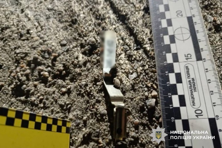 In Dnipro, a man threw a grenade at police officers