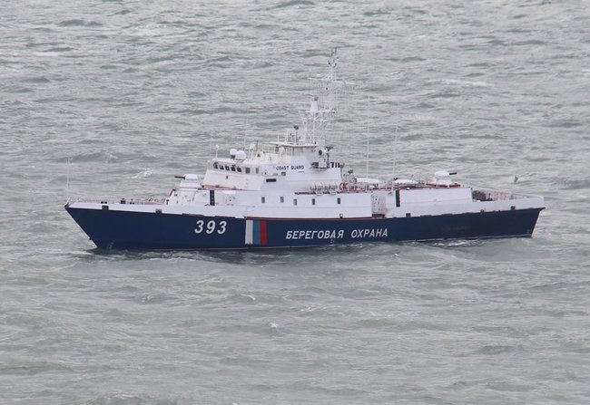 На Приазовї вертоліт Морської авіабригади змусив відійти від українського берега корабель ФСБ Росії, який займався збором розвідданих, - пресцентр ОС 01