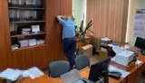 Чиновники таможни на Ривненщине за взятку растаможивали автомобили, - СБУ. ФОТОрепортаж