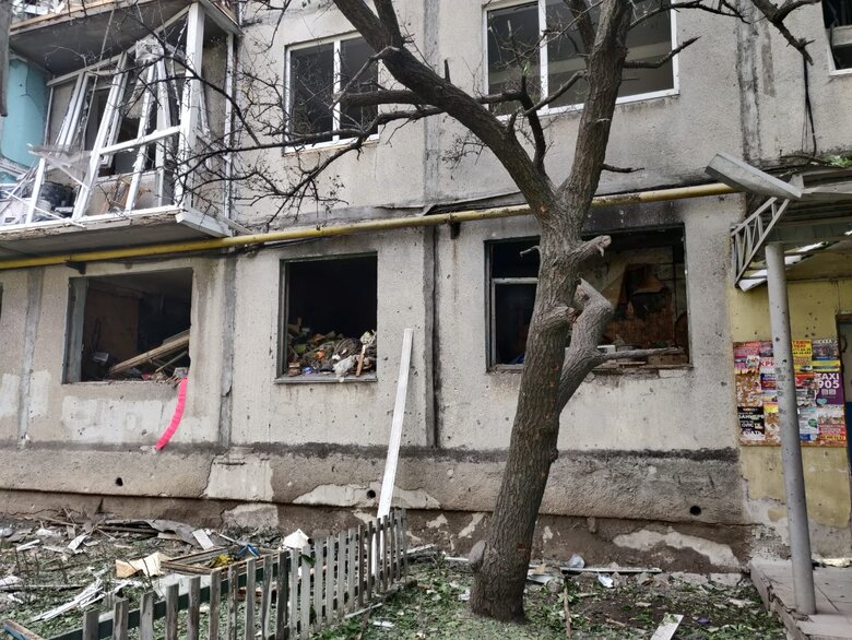 Російські окупанти обстріляли центр Бахмуту, - Нацполіція 01