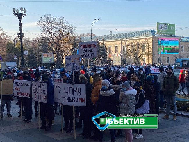 Number of Ukrainian cities refuses to introduce weekend quarantine 02